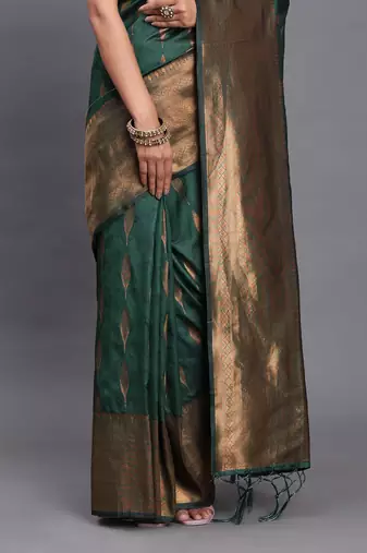 drrk green color  art silk blend zari woven work saree 