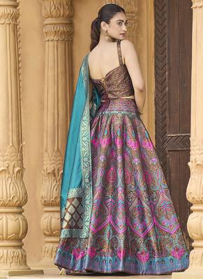 Lehenga Choli Zari Woven Jacquard silk blend in Brown 3