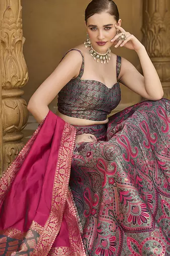 Lehenga Choli Zari Woven Jacquard silk blend in Multicolor