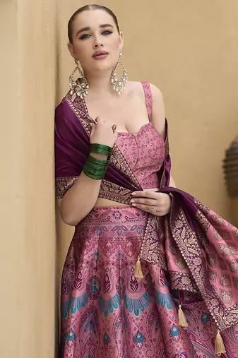 Lehenga Choli Zari Woven Jacquard silk blend in Pink