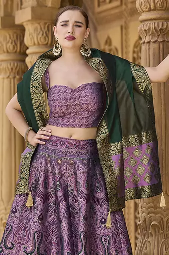 Lehenga Choli Zari Woven Jacquard silk blend in Purple