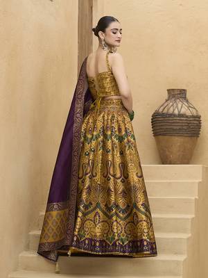 Lehenga Choli Zari Woven Jacquard silk blend in Yellow 3
