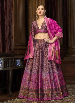 Brown & Magenta Pink Kanjivaram Jacquard Woven Work Lehenga choli 1