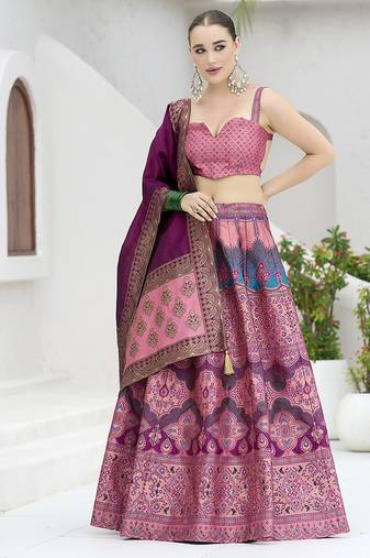 Designer Lehenga Choli Jacquard Kanjiwaram silk in Pink