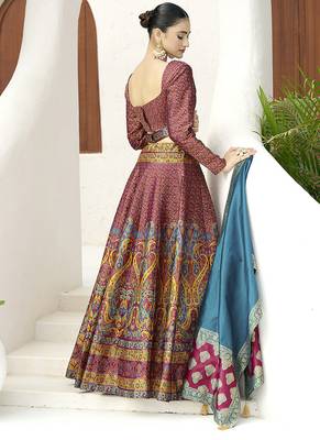 Red Kanijwaram Jacquard Designer Lehenga Choli For Ceremonial 3