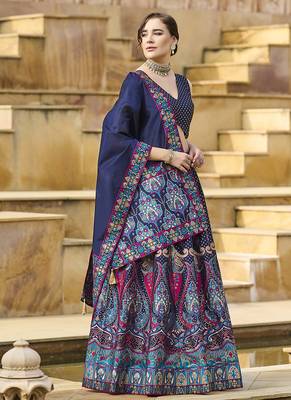 Navy blue color Jacquard Lehenga choli with Dupatta 4