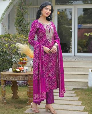 Women purple silk blend bandhani embroidered straight kurta trousers with dupatta 3
