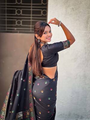 Baluchari silk zari woven saree 4