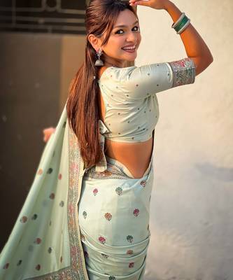 Baluchari silk zari woven saree 4