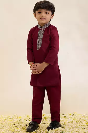 Maroon plain linen sherwani set