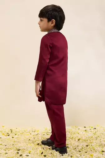 Maroon plain linen sherwani set