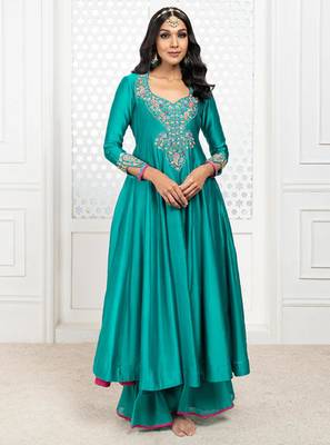 Green embroidered chanderi anarkali set 1