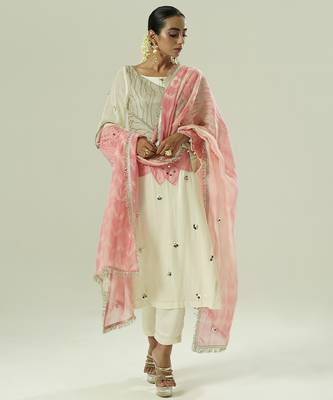 Ivory embroidered georgette kurta set 1