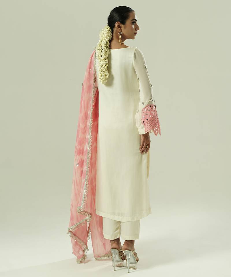 Ivory embroidered georgette kurta set