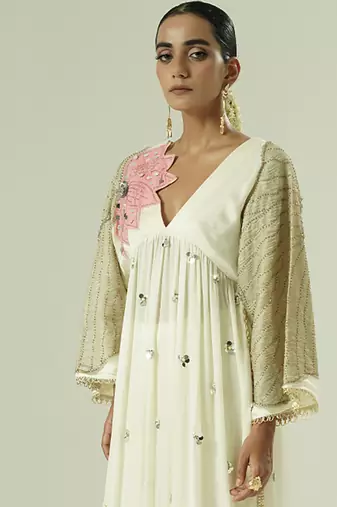 Ivory embroidered georgette kurta set