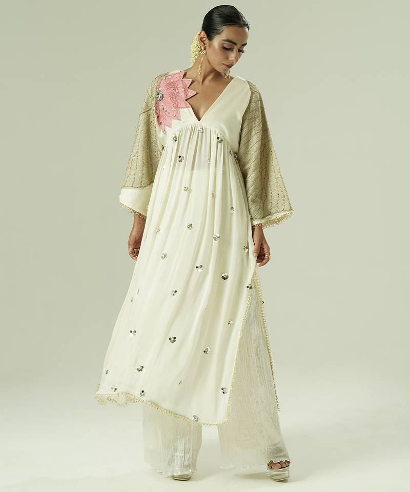 Ivory embroidered georgette kurta set
