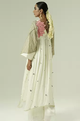 Ivory embroidered georgette kurta set