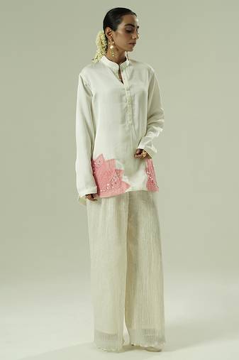 Ivory embroidered silk kurta set
