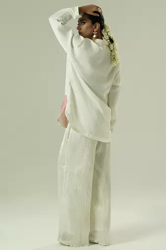 Ivory embroidered silk kurta set