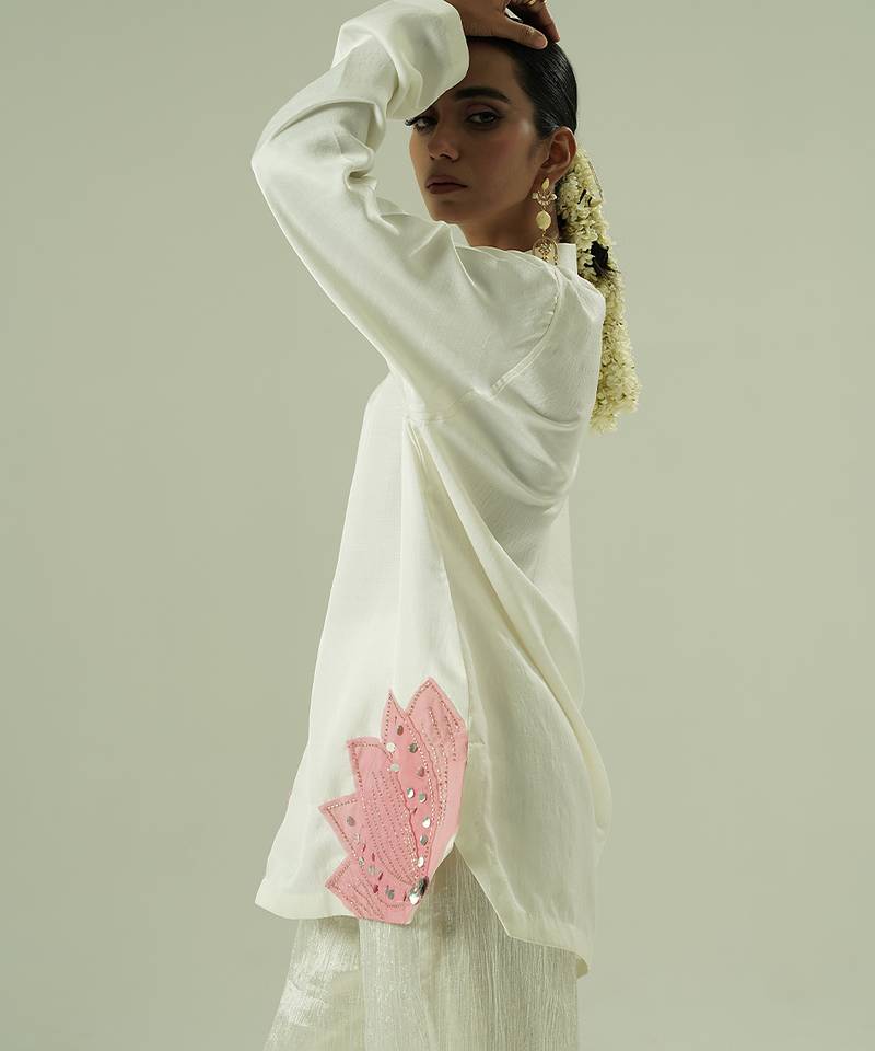 Ivory embroidered silk kurta set