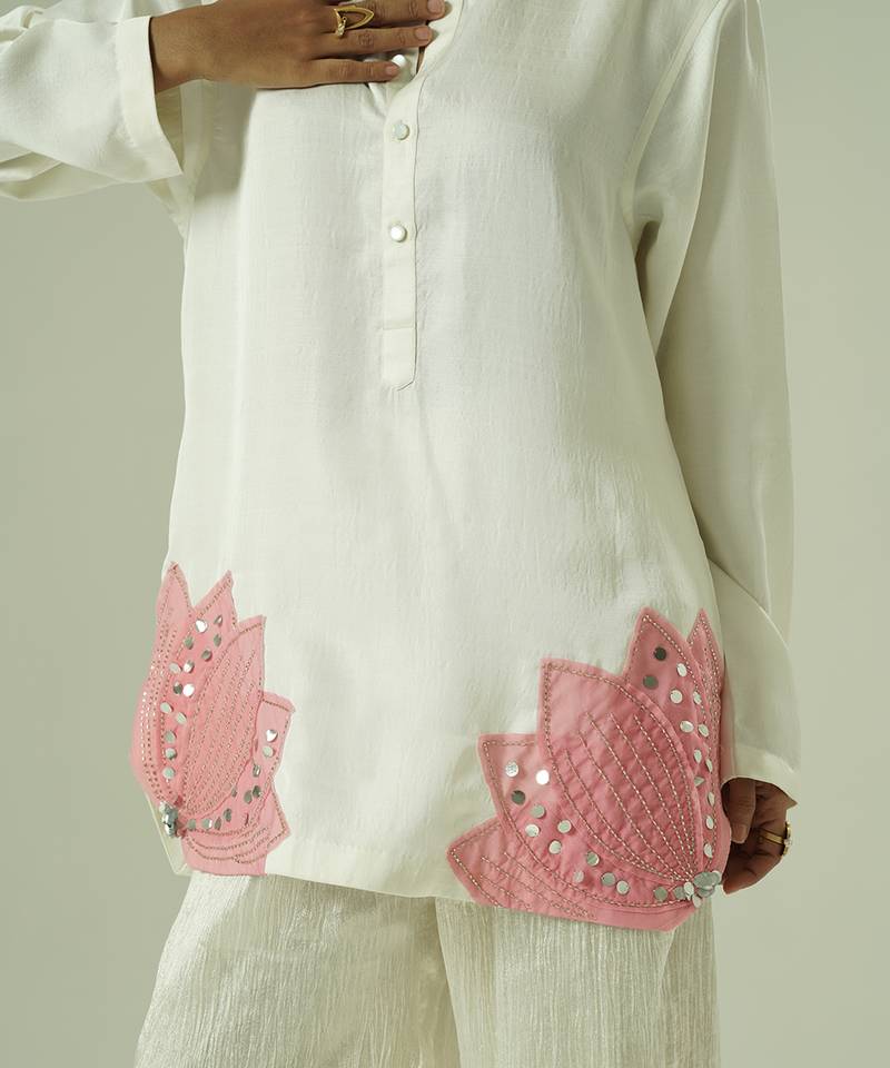 Ivory embroidered silk kurta set