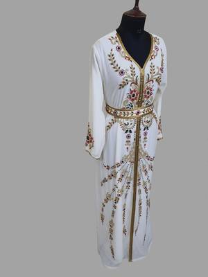 Off-White color Handmade Moroccan Kaftan with hijjab 3
