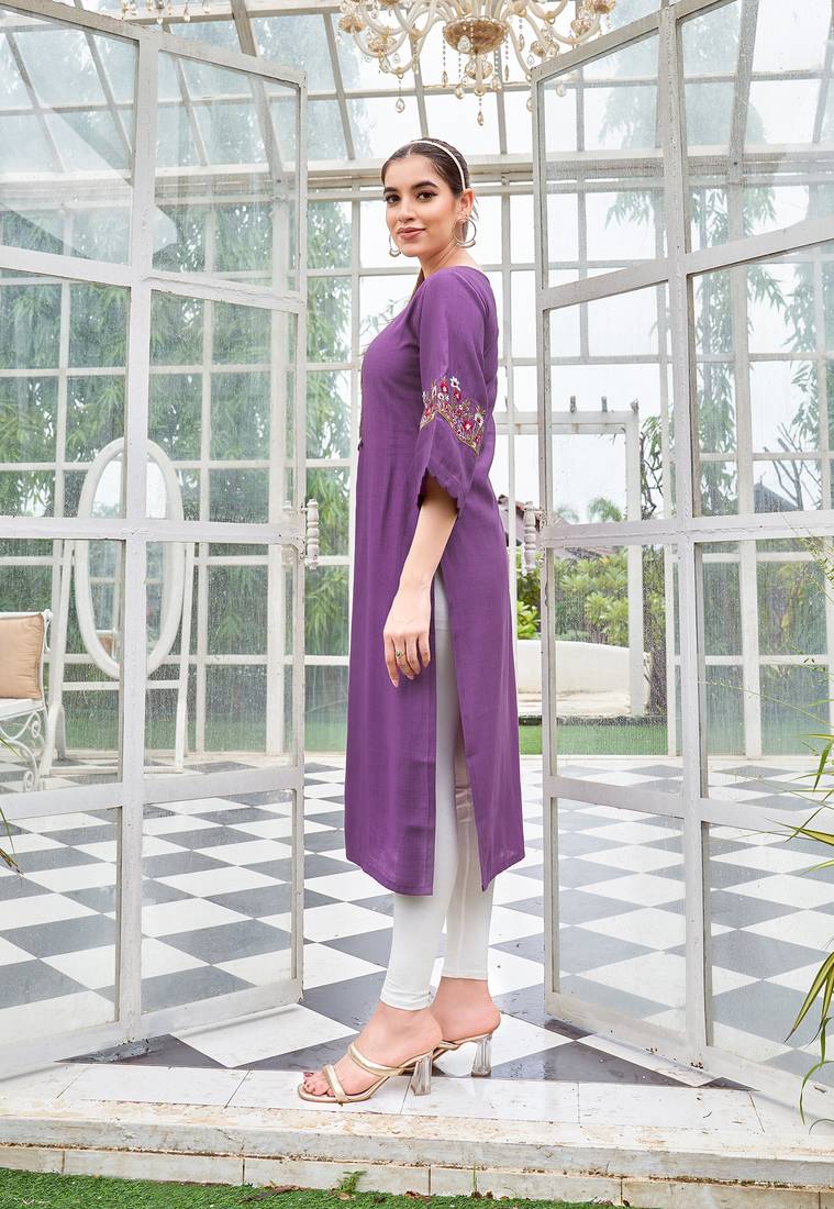 Women Rayon & Thread Work Ethnic Dress