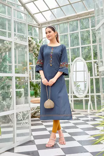 Women Rayon & Thread Work Ethnic Dress