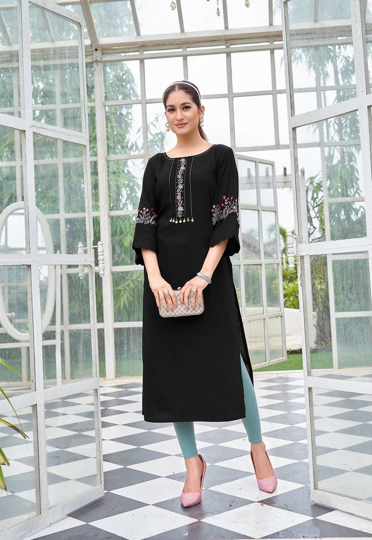 Women Rayon & Thread Work Ethnic Dress