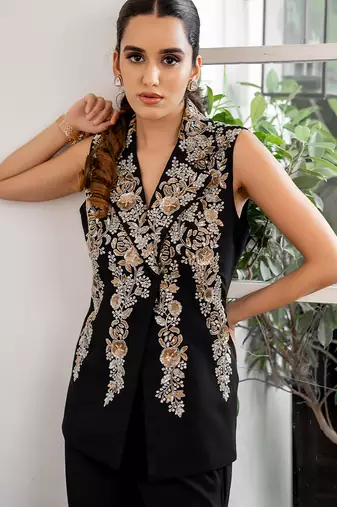 Black embroidered georgette co ord set