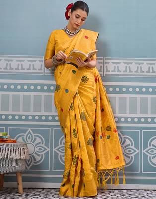 yellow printed silk blend wedding wear saree with blause  2