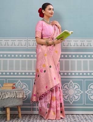ligth pink printed silk blend wedding wear saree with blause  4
