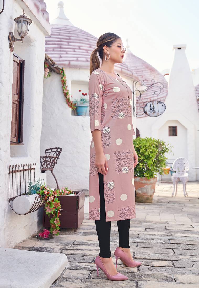 Women Print & Rayon Straight Kurti