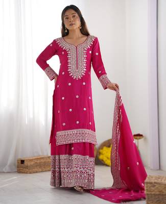 Pink colour chinnon silk heavy embroidery work fully pakistani suit 1