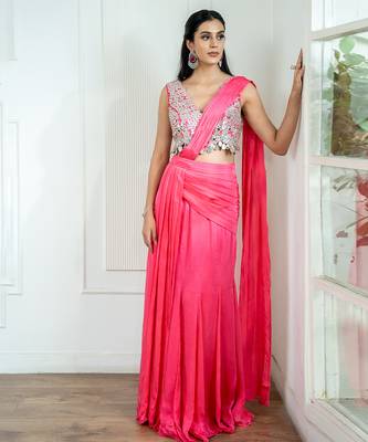 Pink plain georgette saree 1