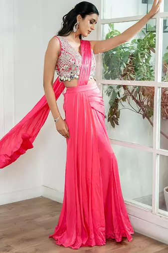 Pink plain georgette saree