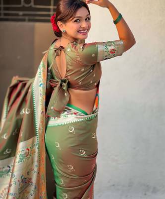 chandrakor paithani silk blend banarasi zari woven saree 4