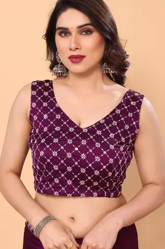 wine georgette saree with embroidery border with blouse piece