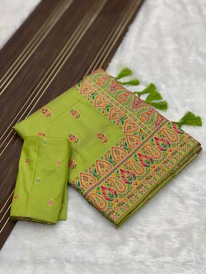 Parrot Green Color Premium Pashmina Silk Saree 3
