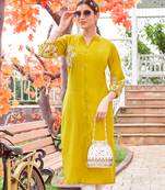 Women Embroidered & Rayon Straight Kurti