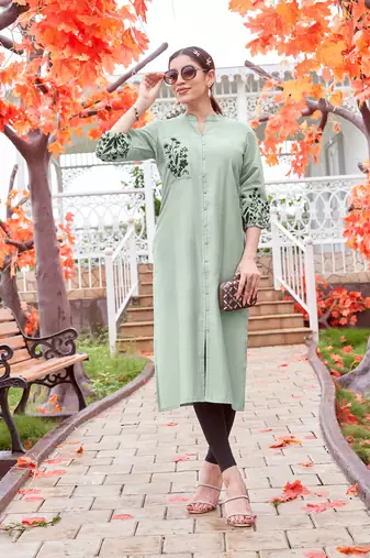 Women Embroidered & Rayon Straight Kurti