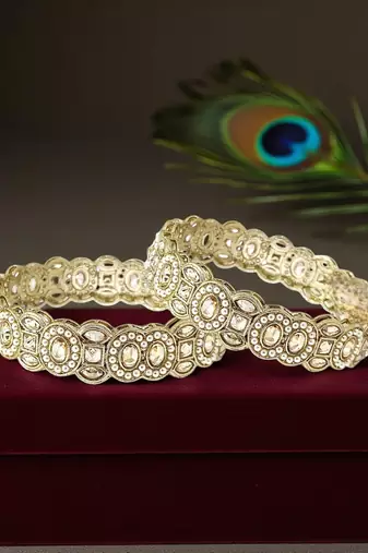 Set of 2 victorian style bangles