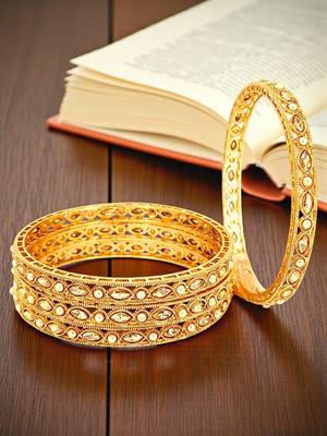 Set of 4 gold plated marquise stone bangle 1