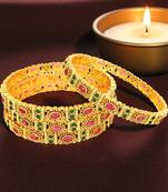 Gold plated set of 4 kemp stone bangle set