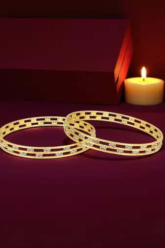 Gold plated set of 2 american diamond bangles