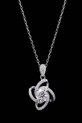 Pure 925 silver ninja flower moissanite pendant for women