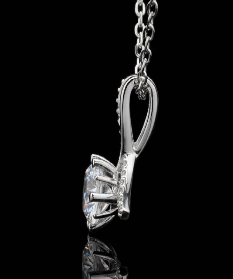 Pure 925 silver solitaire knot moissanite pendant for women