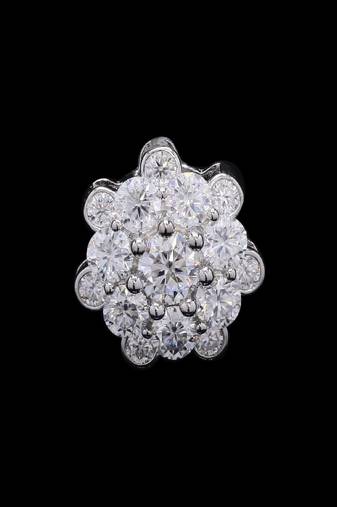 Pure 925 silver cluttered flower moissanite pendant for women