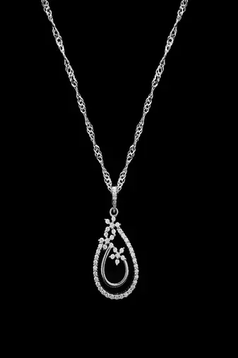 Pure 925 silver designer moissanite pendant for women