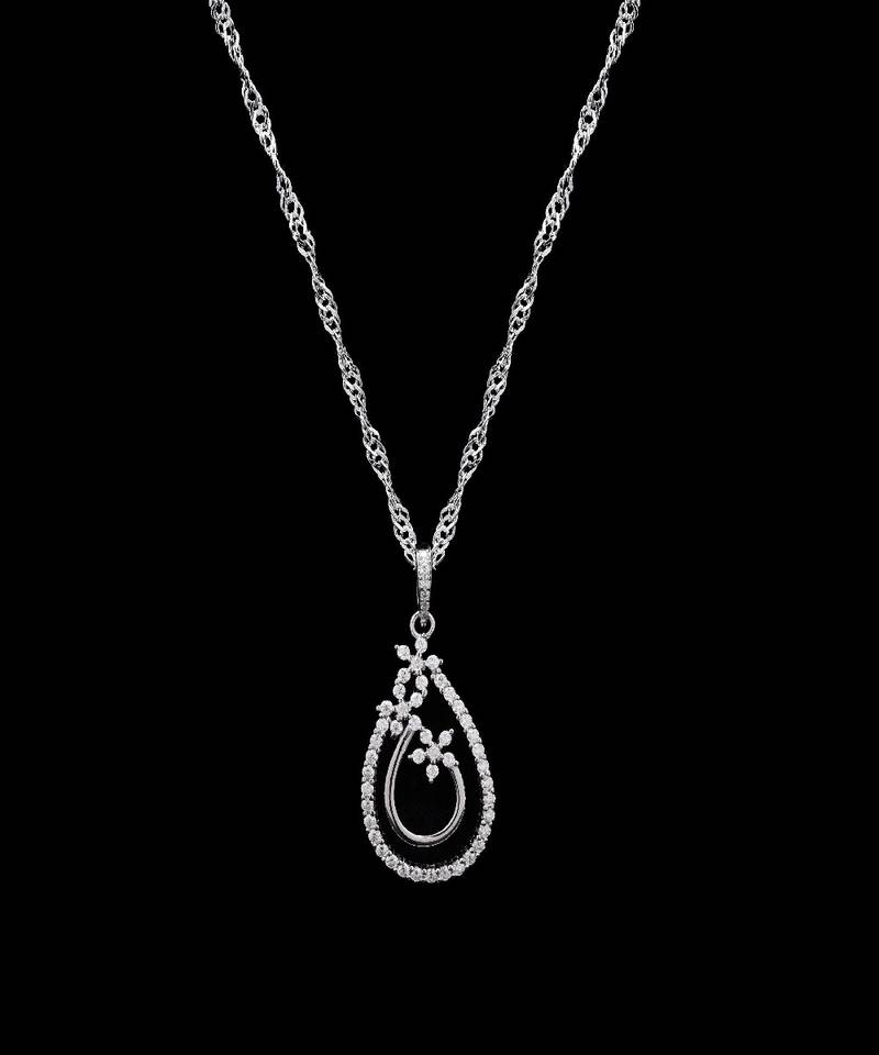 Pure 925 silver designer moissanite pendant for women